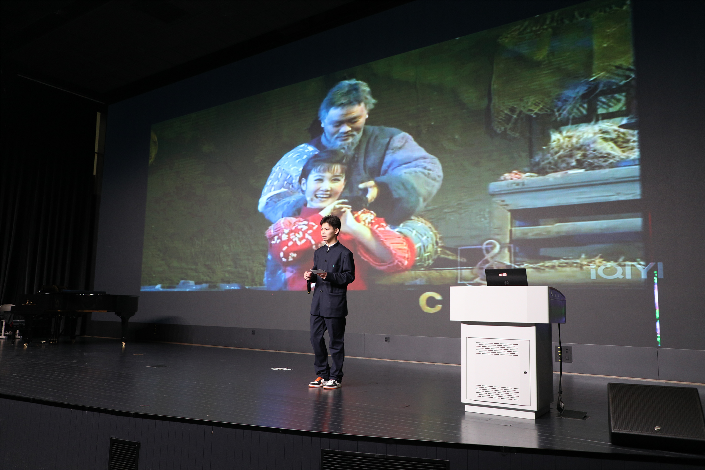 20240103861473.jpg 2E2A6741.jpg