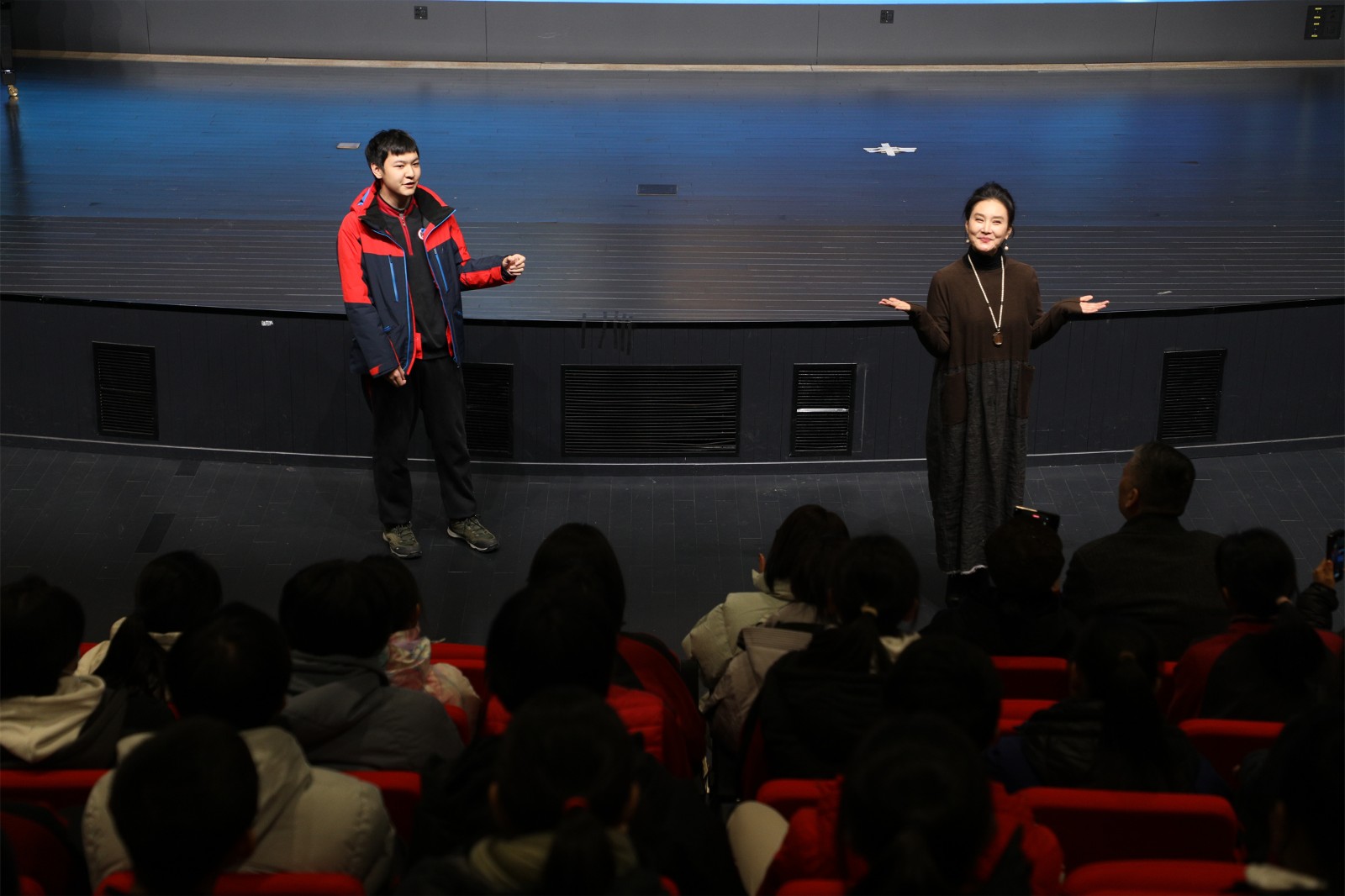 20240103942849.jpg 2E2A6830.jpg