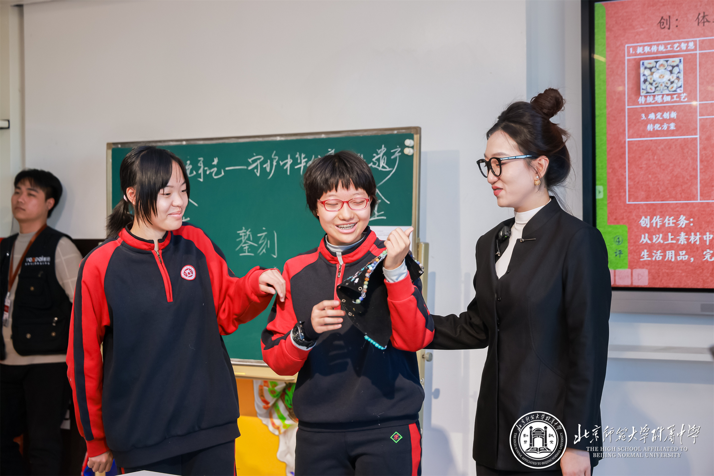 20250107596352.jpg 杨硕老师授课1.jpg