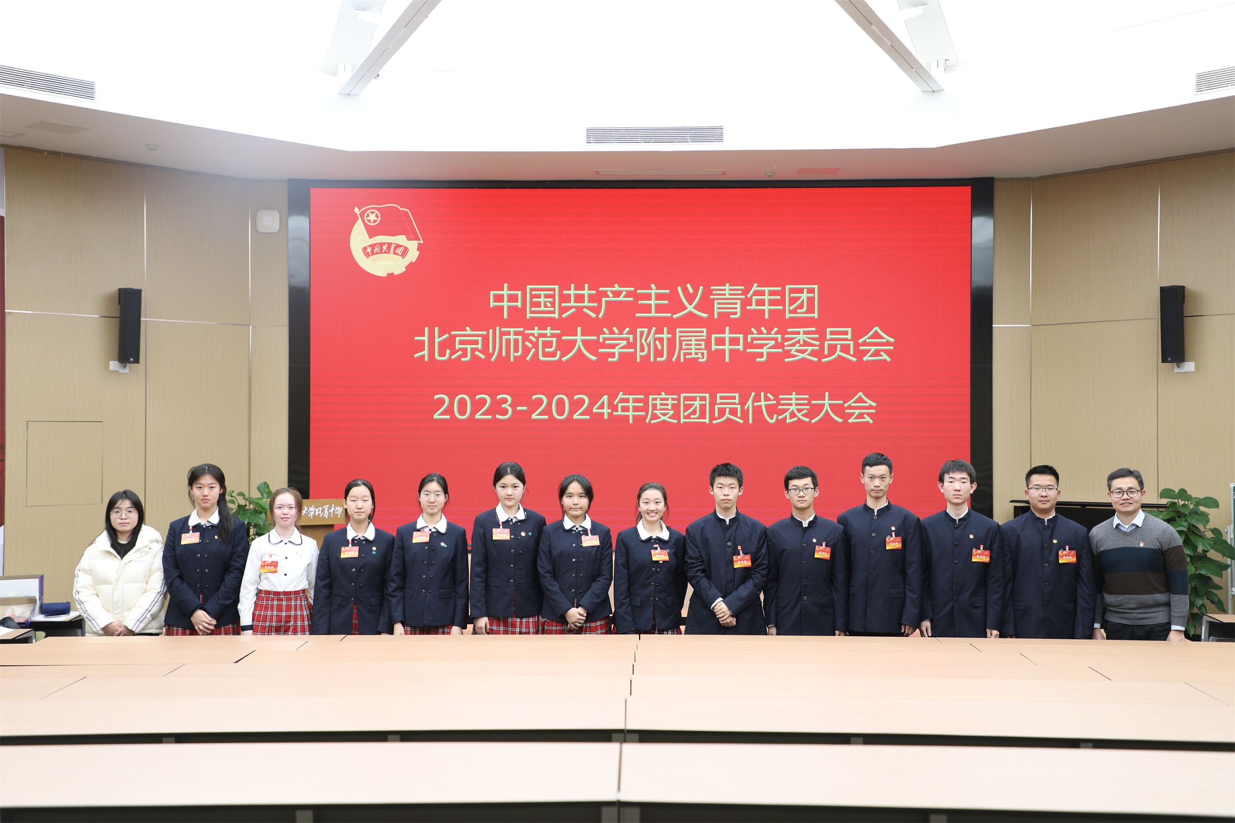 20250108289369.jpg 1e26500.jpg